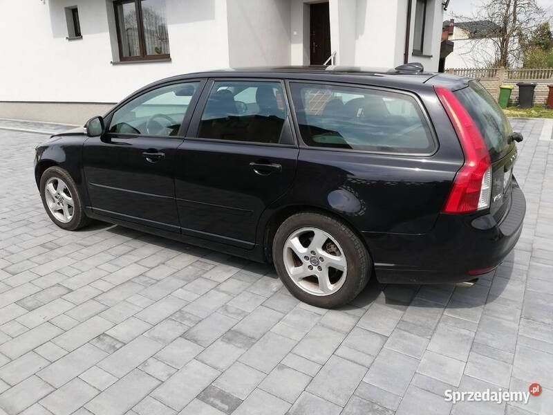 Używany 2010 Volvo V50 Kombi | 24 600 zł - Obraz 1/2