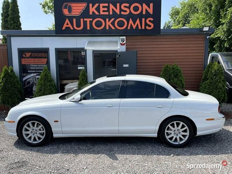 Używany Jaguar S-Type S 238 KM (175 kW) 2003 Biały Sedan/Limuzyna