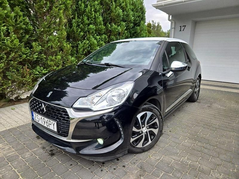 Czarny (metalik) Używany 2018 Citroën DS3 Hatchback | 24 900 zł - Obraz 1/4