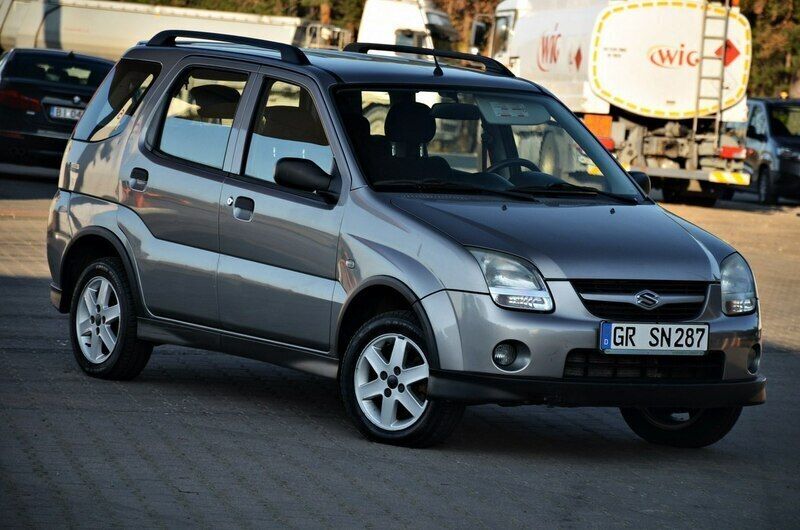 Szary (metalik) Używany 2003 Suzuki Ignis Hatchback | 8900 zł (Uczciwa cena) - Obraz 1/4