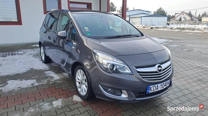 Używany Opel Meriva 2016 Szary Minivan