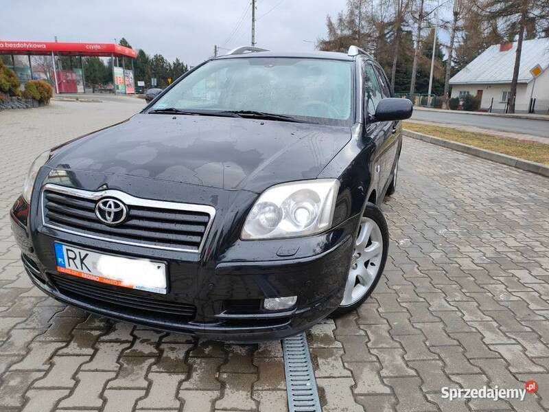 Używany 2004 Toyota Avensis | 10 500 zł (Uczciwa cena) - Obraz 1/4