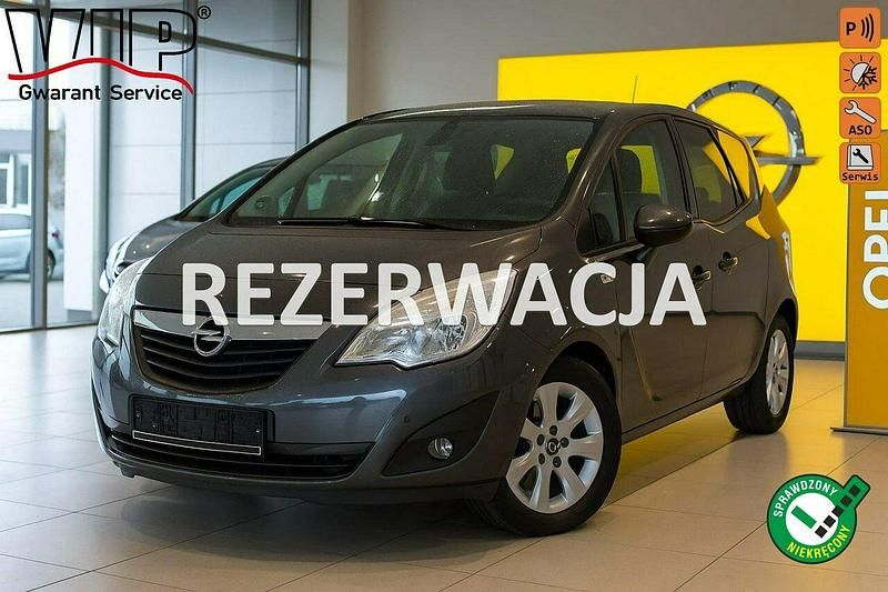 Szary Używany 2010 Opel Meriva Minivan | 17 999 zł (Uczciwa cena) - Obraz 1/4