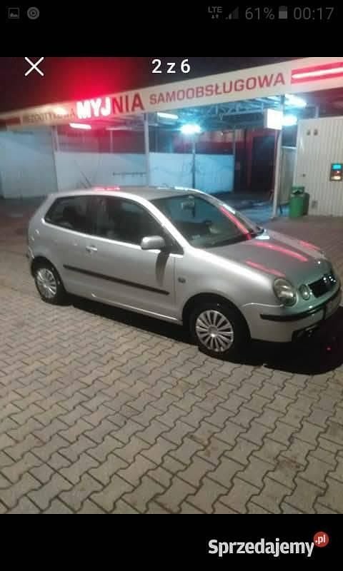 Srebrny Używany 2003 VW Polo Hatchback | 1700 zł (Dobra cena) - Obraz 1/4