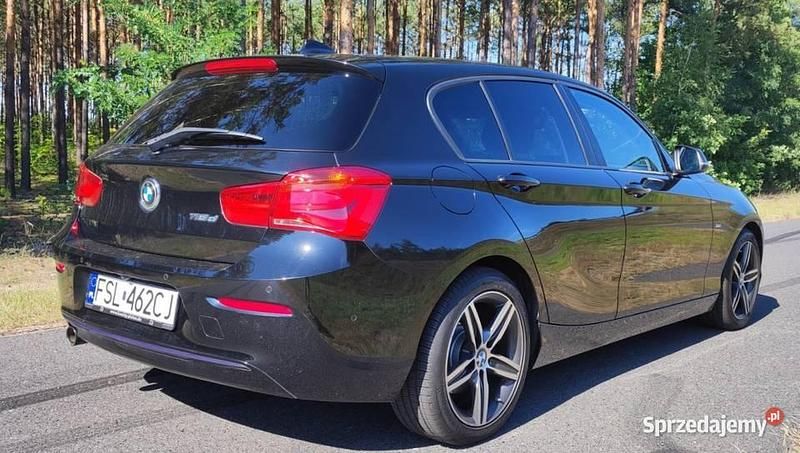 Używany BMW 118 Sport Line 2017 Hatchback