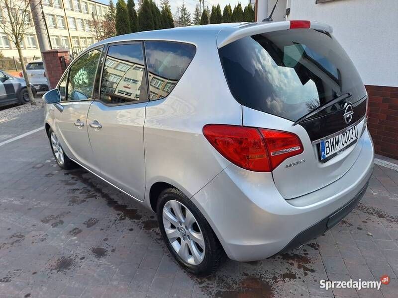 Używany Opel Meriva 2011 Minivan