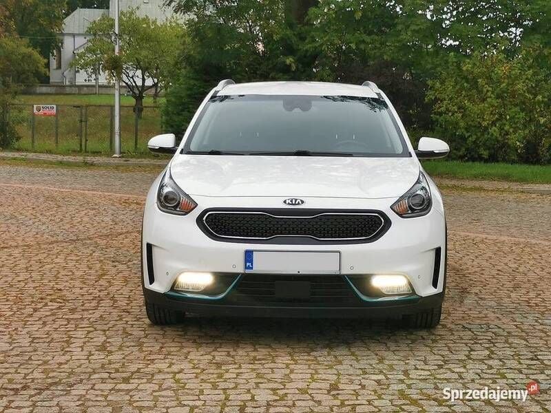 Biały Używany 2018 Kia Niro SUV | 68 900 zł - Obraz 1/4