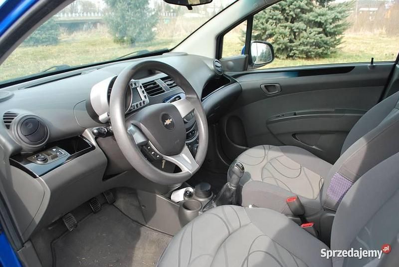 Używany Chevrolet Spark 68 KM (50 kW) 2010 Hatchback