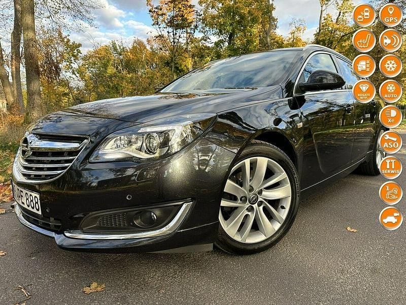 Czarny Używany 2013 Opel Insignia Cosmo Kombi | 29 900 zł (Uczciwa cena) - Obraz 1/4