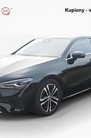 Używany Mercedes A200 163 KM (119 kW) 2024 Czarny Sedan/Limuzyna