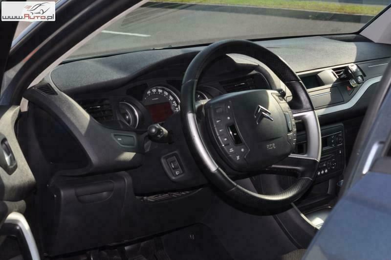 Używany Citroën C5 110 KM (80 kW) 2010 Szary (metalik) Sedan/Limuzyna