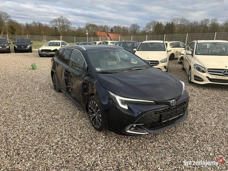 Używany 2022 Toyota Corolla | 36 800 zł - Obraz 1/4