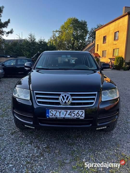 Czarny Używany 2006 VW Touareg SUV | 13 900 zł (Uczciwa cena) - Obraz 1/4
