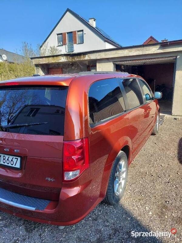 Czerwony Używany 2012 Dodge Grand Caravan Minivan | 45 000 zł (Uczciwa cena) - Obraz 1/4