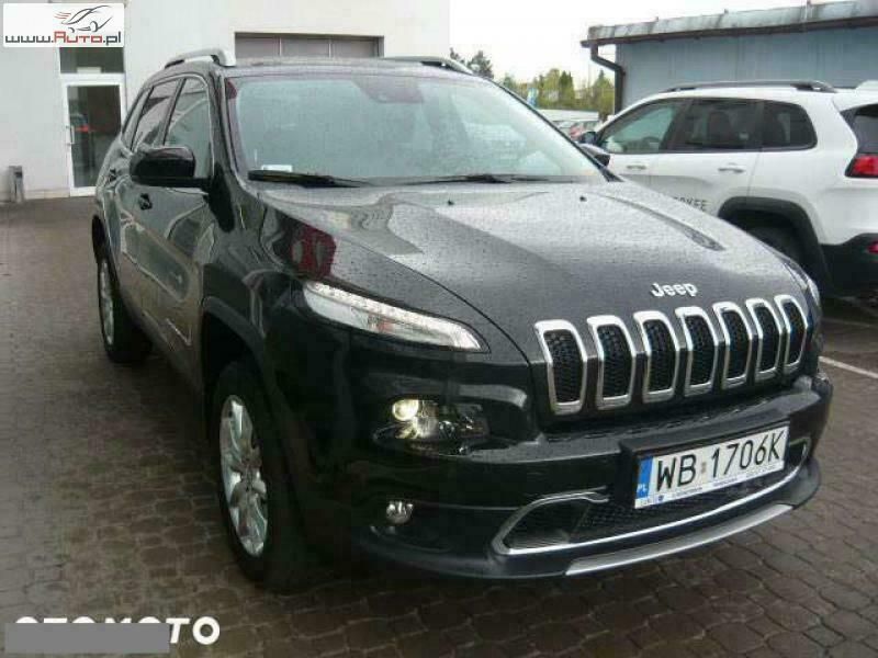 Używany Jeep Cherokee 170 KM (125 kW) 2014 Czarny SUV