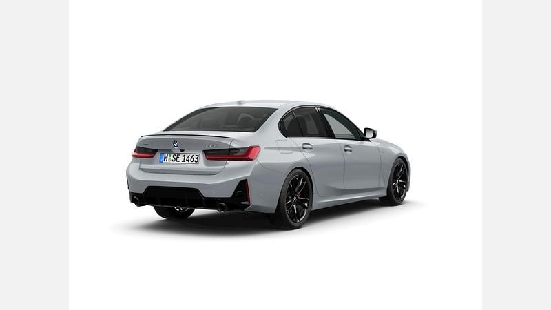 Używany BMW 330 Shadowline 245 KM (180 kW) 2024 Szary brooklyn m metalizowany Sedan/Limuzyna