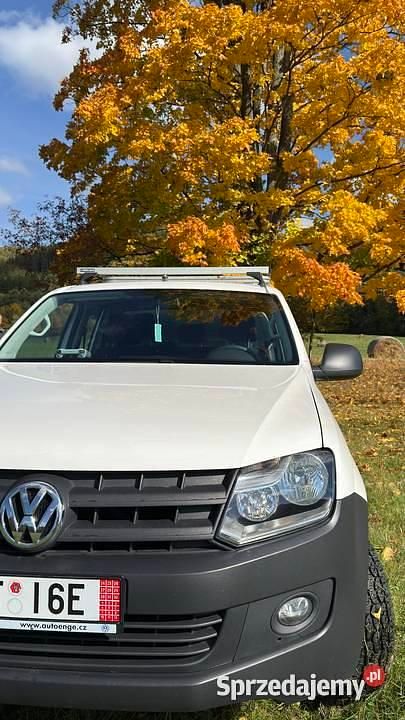 Używany VW Amarok 180 KM (132 kW) 2013 Biały Pickup