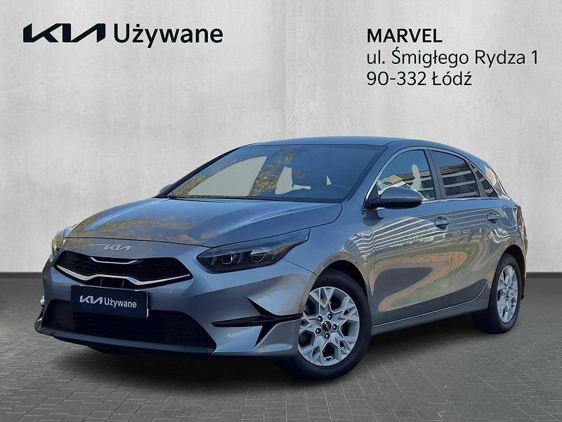 Srebrny Używany 2023 Kia Ceed Hatchback | 84 900 zł (Dość drogi) - Obraz 1/4