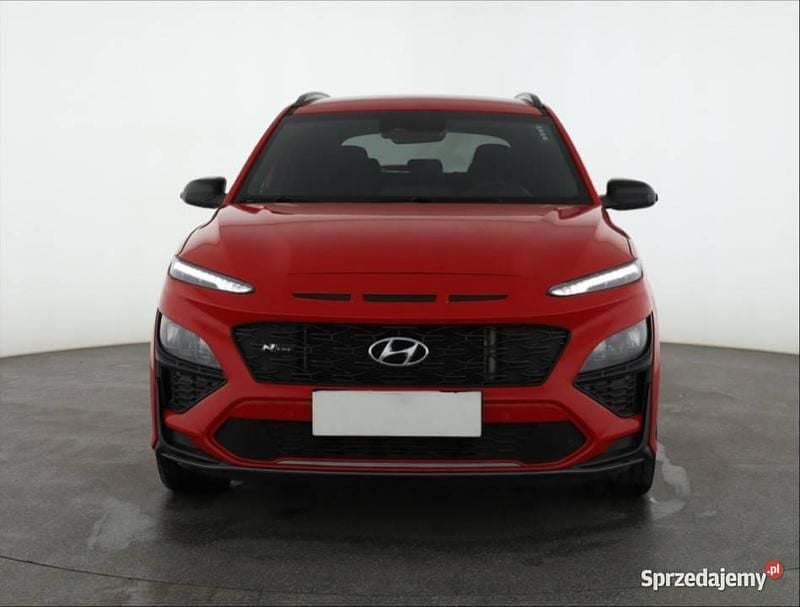 Czerwony Używany 2020 Hyundai Kona SUV | 81 499 zł (Uczciwa cena) - Obraz 1/4