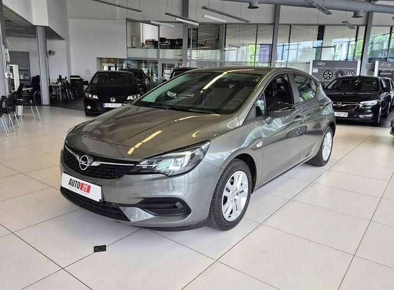Szary Używany 2021 Opel Astra Hatchback | 46 900 zł (Uczciwa cena) - Obraz 1/4