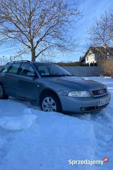 Używany Audi A4 2000 Grafitowy Kombi