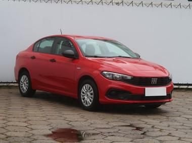 Czerwony Używany 2021 Fiat Tipo Sedan/Limuzyna | 40 999 zł (Uczciwa cena) - Obraz 1/4
