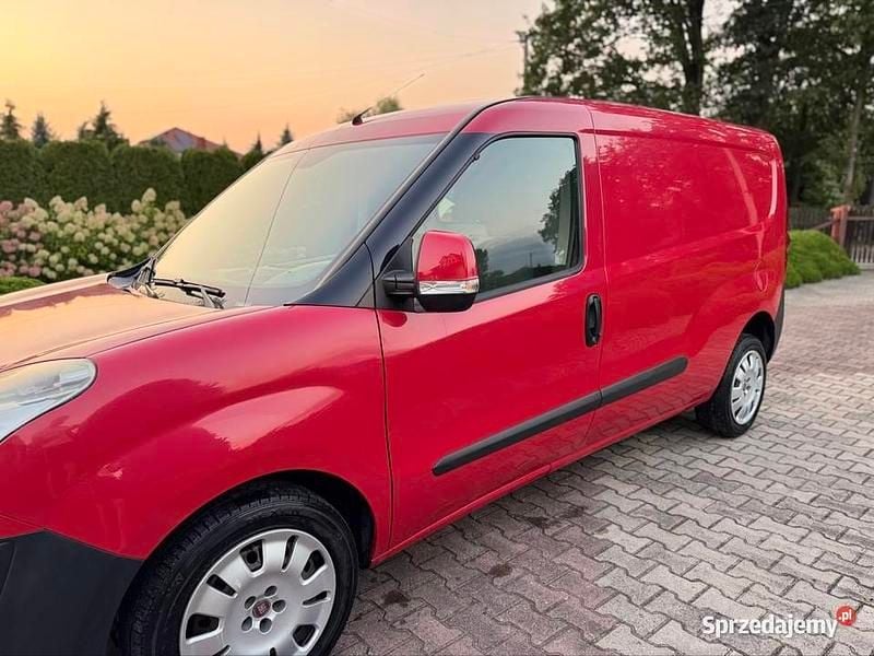 Używany 2014 Fiat Doblò Minivan | 21 900 zł (Uczciwa cena) - Obraz 1/4