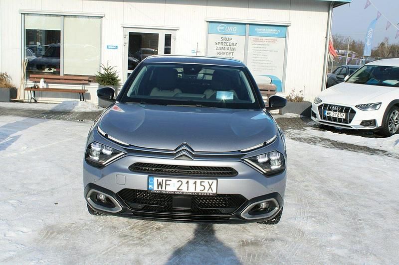 Używany Citroën C4 Shine 2022 Szary Hatchback