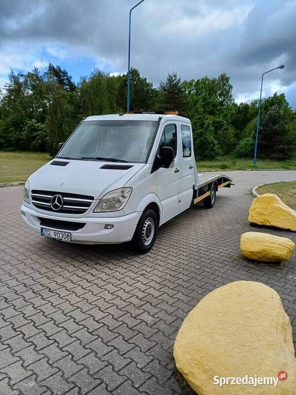 Biały Używany 2009 Mercedes Sprinter Van | 72 000 zł - Obraz 1/4