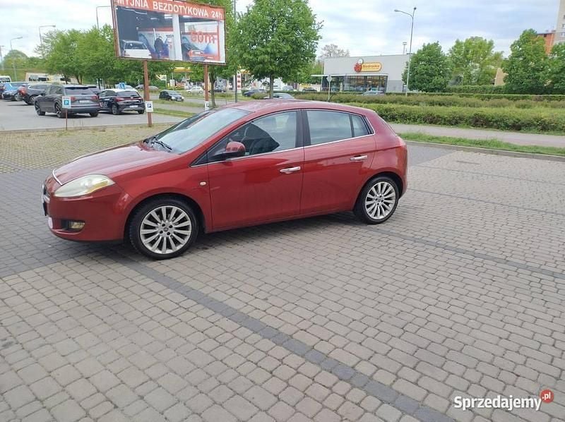 Używany 2008 Fiat Bravo Hatchback | 13 000 zł (Uczciwa cena) - Obraz 1/4