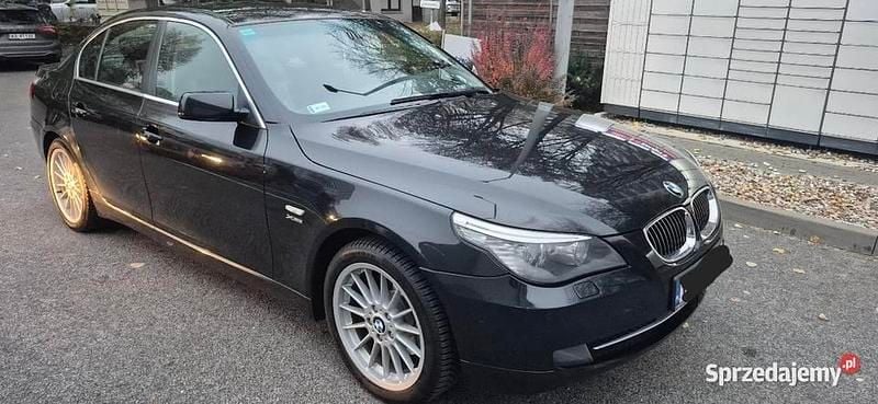 Używany BMW 530 235 KM (172 kW) 2008 Czarny Sedan/Limuzyna