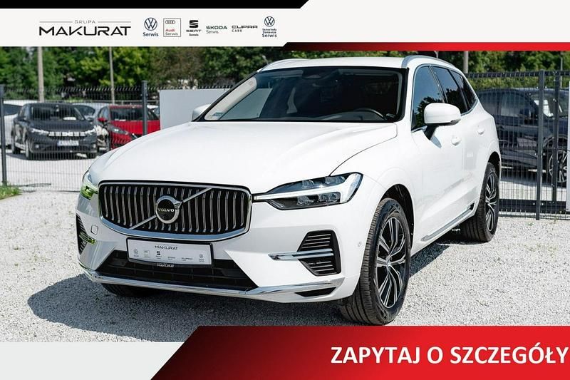 Biały Używany 2022 Volvo XC60 Plus SUV | 178 600 zł (Dość drogi) - Obraz 1/4