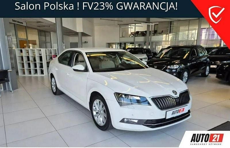 Biały Używany 2018 Skoda Superb Sedan/Limuzyna | 74 900 zł (Uczciwa cena) - Obraz 1/4