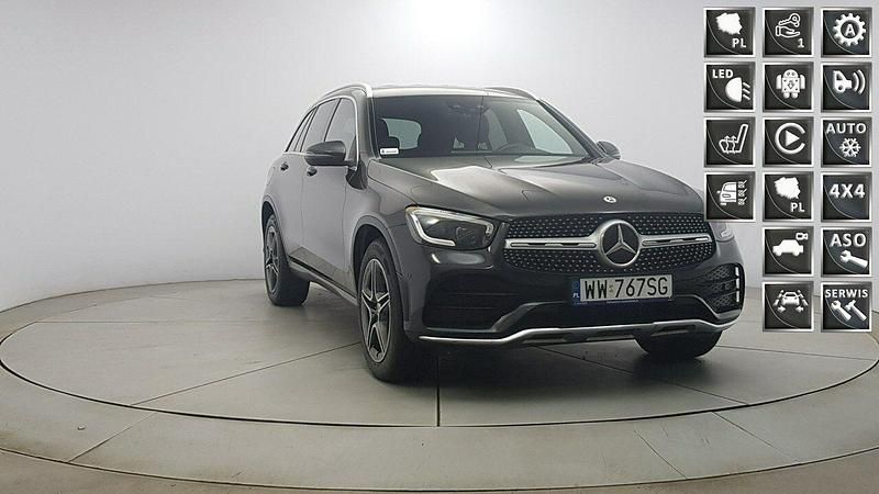 Używany Mercedes GLC200 163 KM (119 kW) 2020 Szary SUV