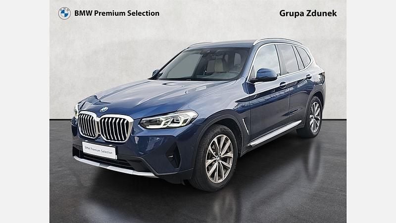 Niebieski phytonic metalizowany Używany 2022 BMW X3 SUV | 184 900 zł - Obraz 1/3