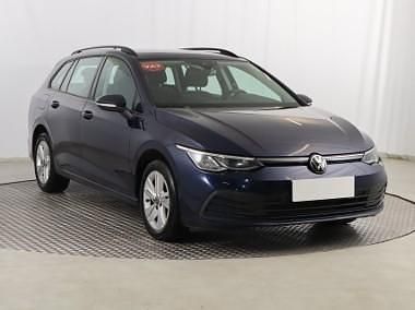 Niebieski Używany 2022 VW Golf VIII Kombi | 59 999 zł (Uczciwa cena) - Obraz 1/4