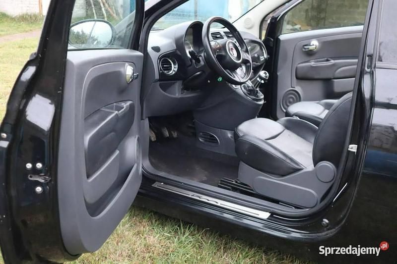 Czarny Używany 2008 Fiat 500 Hatchback | 9000 zł (Uczciwa cena) - Obraz 1/4