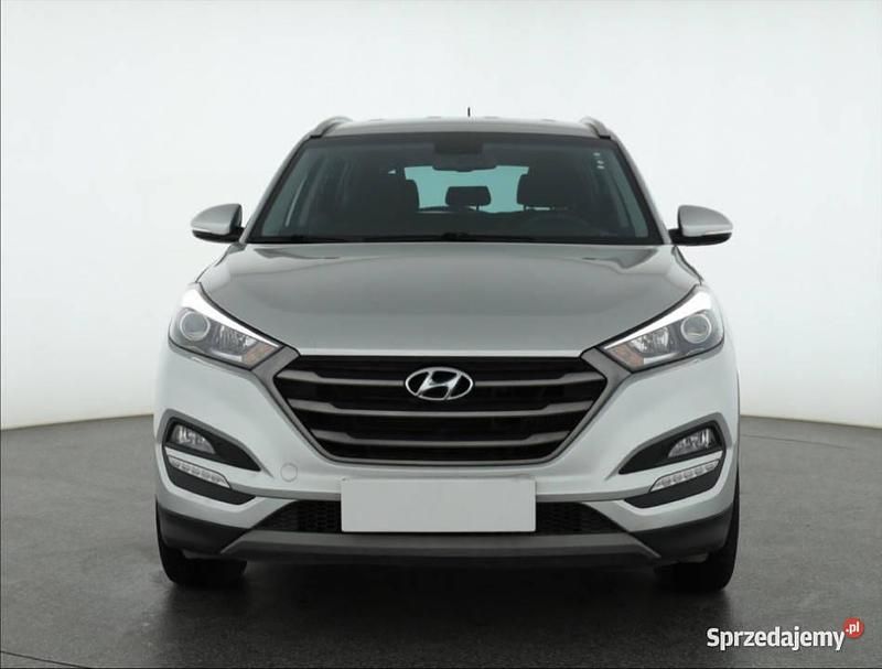 Srebrny Używany 2016 Hyundai Tucson SUV | 59 999 zł (Dobra cena) - Obraz 1/4