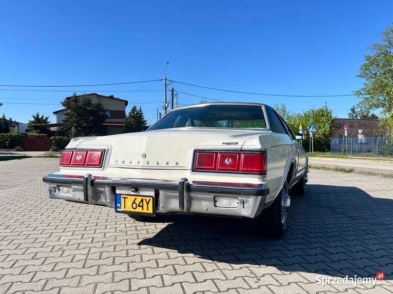 Używany 1979 Chrysler Le Baron Coupe | 32 000 zł - Obraz 1/4