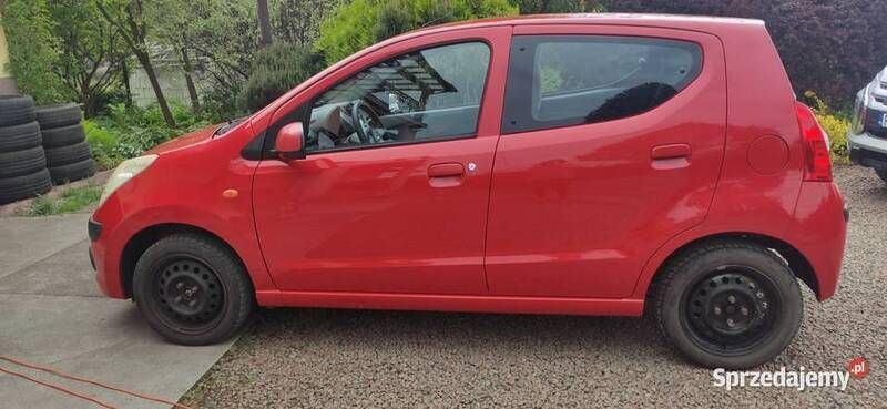 Czerwony Używany 2010 Nissan Pixo Hatchback | 8300 zł - Obraz 1/4