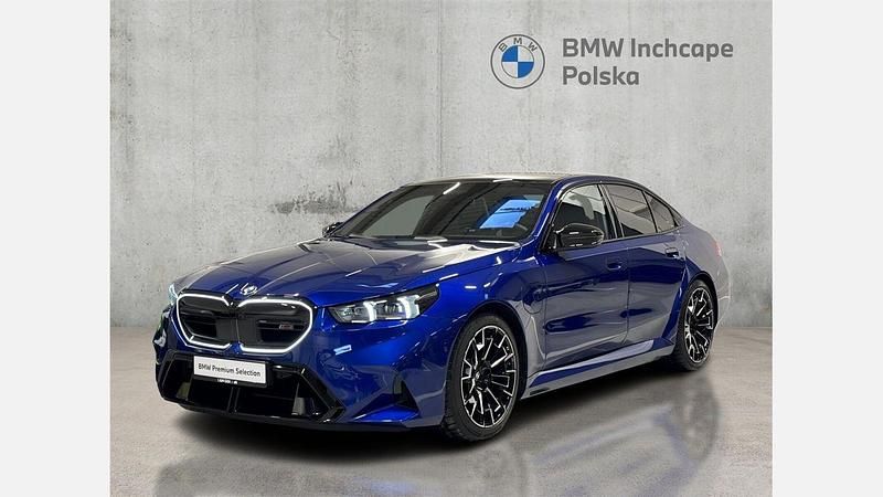 Niebieski marina bay m metalizowany Używany 2025 BMW M5 Comfort Edition Sedan/Limuzyna | 629 900 zł - Obraz 1/3