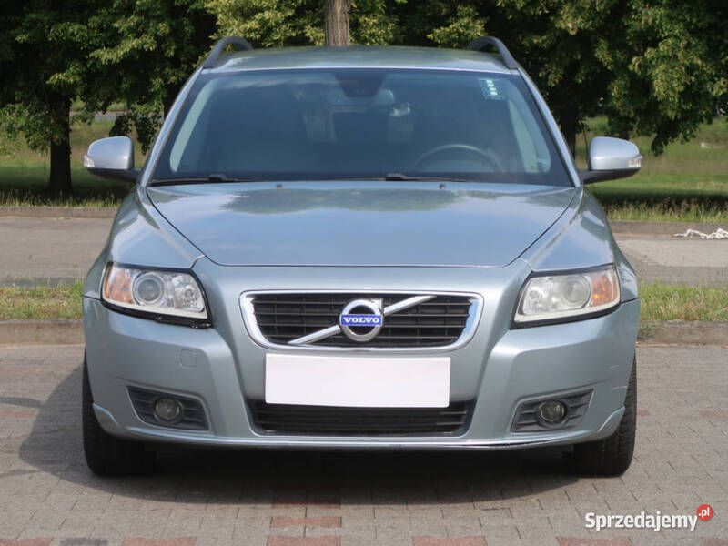 Srebrny Używany 2010 Volvo V50 Kombi | 11 999 zł (Super Cena) - Obraz 1/4