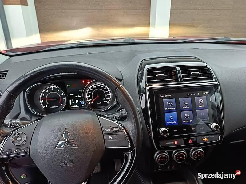 Używany Mitsubishi Outlander 150 KM (110 kW) 2020 SUV