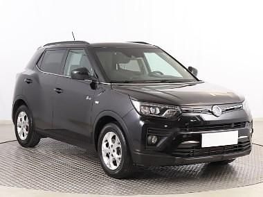 Czarny Używany 2021 Ssangyong Tivoli SUV | 63 999 zł - Obraz 1/4