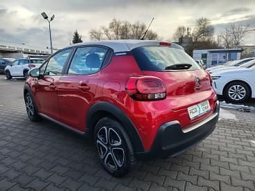 Używany Citroën C3 PureTech 83 KM (61 kW) 2024 Czerwony Hatchback