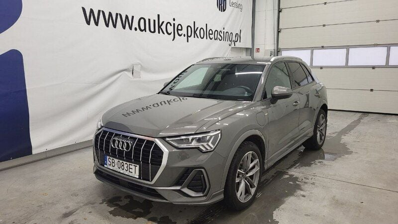 Grafitowy Używany 2022 Audi Q3 S-Line SUV | 160 000 zł - Obraz 1/4