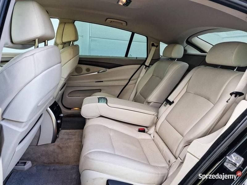 Używany BMW 535 Luxury Line 300 KM (220 kW) 2010 Czarny Hatchback