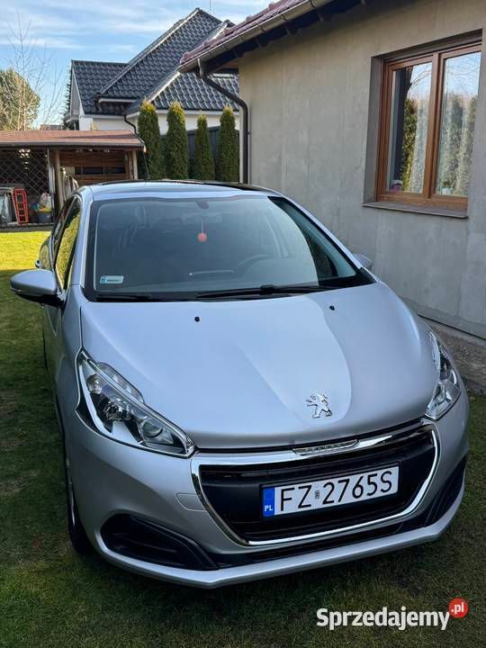 Srebrny Używany 2016 Peugeot 208 Hatchback | 23 999 zł (Uczciwa cena) - Obraz 1/4