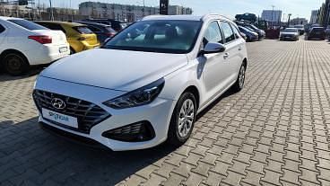 Używany Hyundai i30 160 KM (117 kW) 2023 Biały