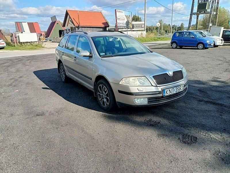 Szary Używany 2006 Skoda Octavia Kombi | 2200 zł - Obraz 1/4